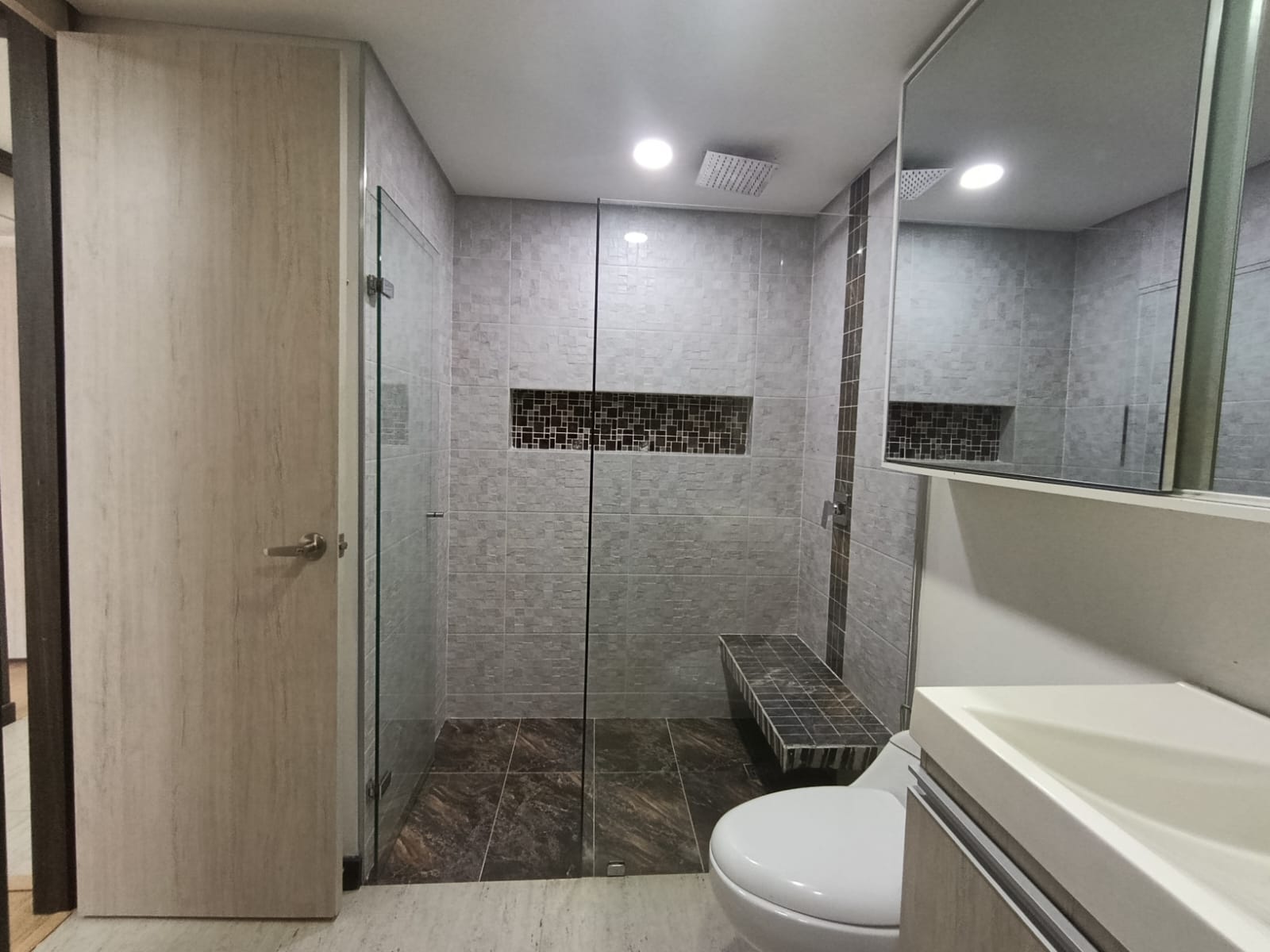 Apartamento en arriendo en Laureles, Medellín · foto 18 de 20