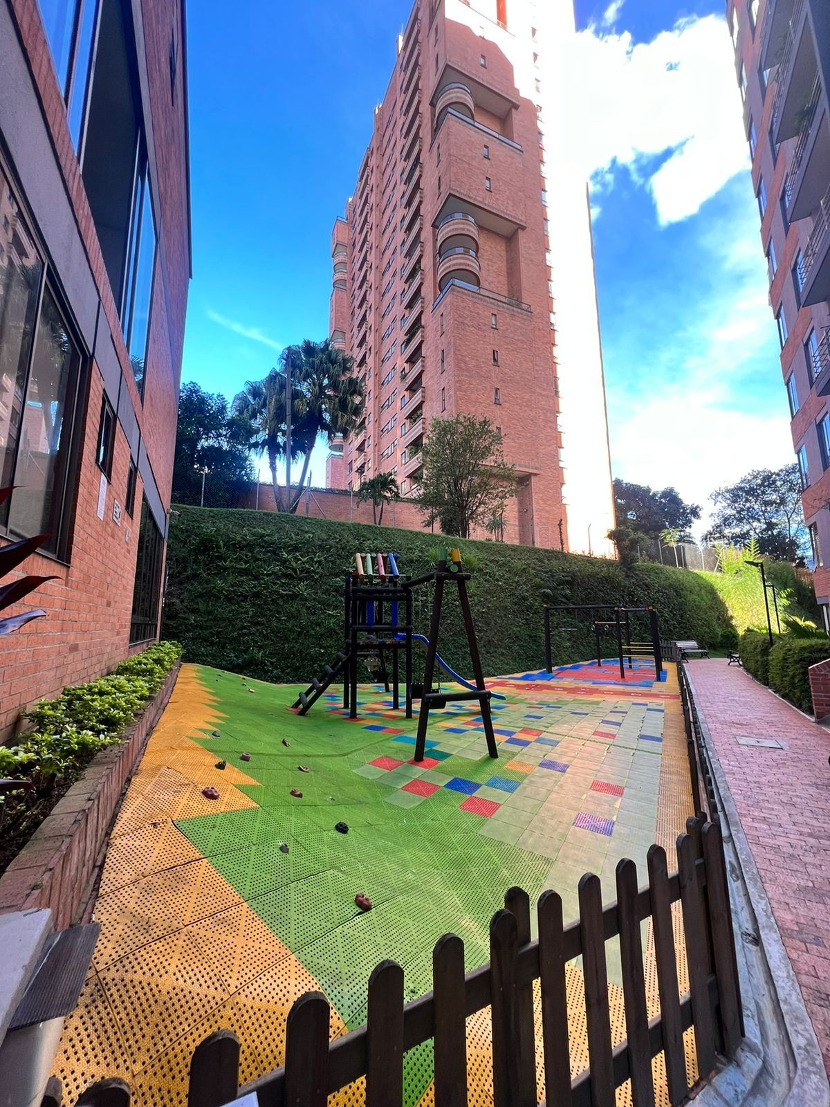 Apartamento en arriendo en Los Balsos, Medellín · foto 4 de 22