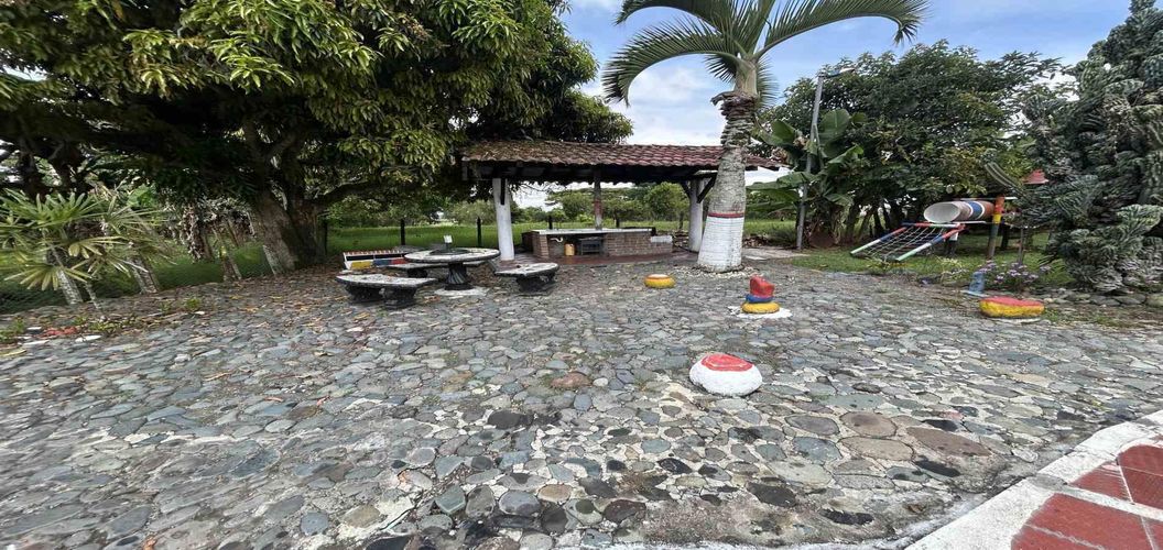 Finca en venta en Condina, Pereira, 300 m² · foto 6 de 17