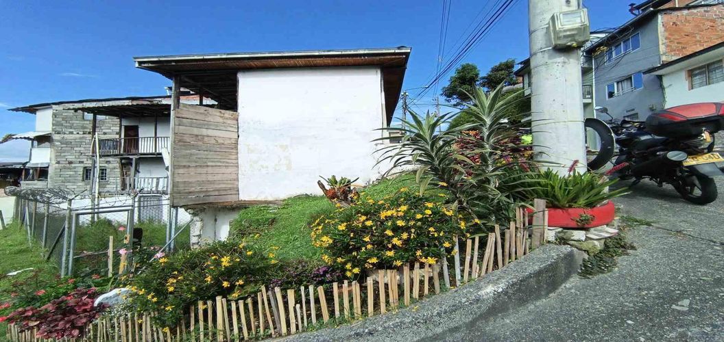 Lote en venta en El Campin, Manizales · foto 5 de 14