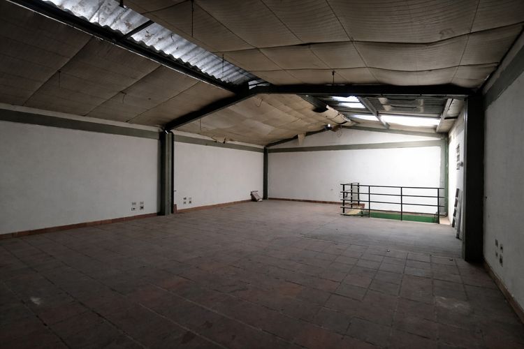 Bodega en arriendo en Trinidad, Medellín, 420 m² · foto 9 de 16