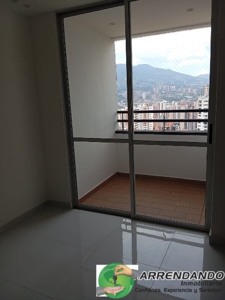 Apartamento en Arriendo en Loma de la Doctora, Sabaneta