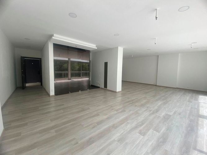 Oficina en venta en El Poblado, Medellín, 130 m² · foto 14 de 20