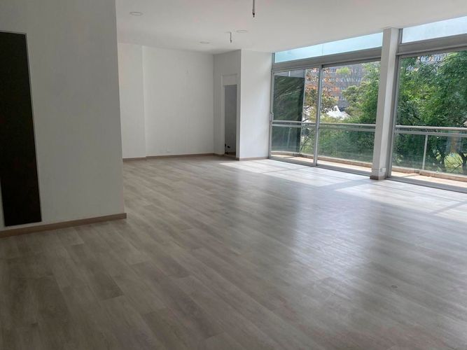 Oficina en venta en El Poblado, Medellín, 130 m² · foto 17 de 20