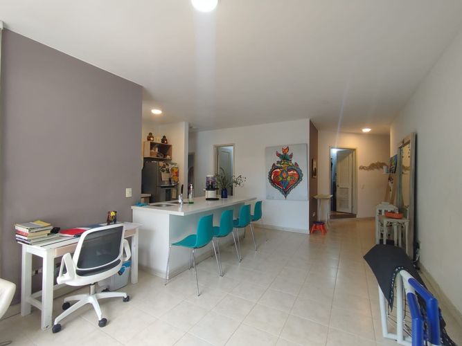 Apartaestudio en venta en Cambulos, Pereira, 70 m² · foto 2 de 16