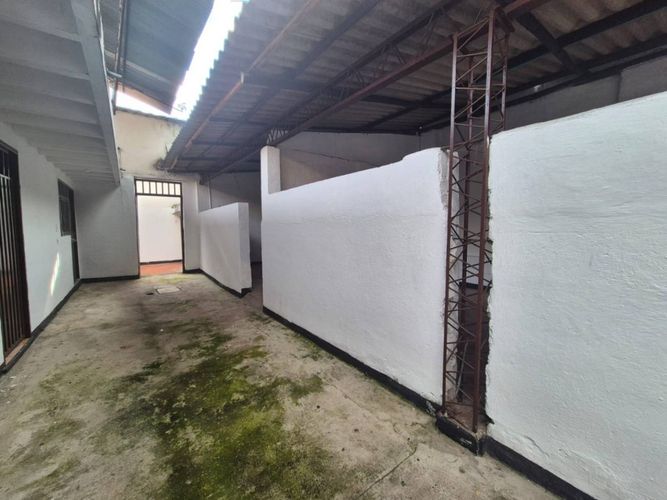 Casa de 6 alcobas en venta en Casco Antiguo - Floridablanca, Floridablanca, 400 m² · foto 10 de 20