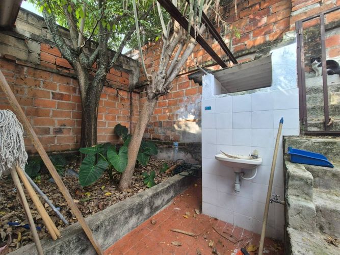 Casa de 6 alcobas en venta en Casco Antiguo - Floridablanca, Floridablanca, 400 m² · foto 17 de 20