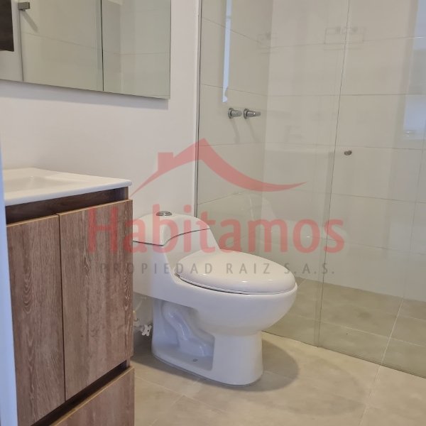 Apartamento en venta en Zona Centro, Envigado · foto 11 de 16