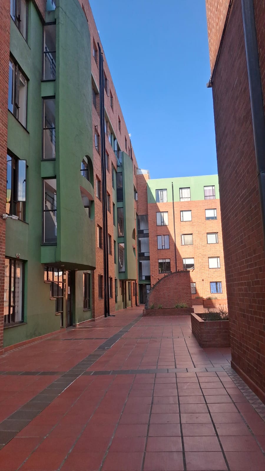Apartamento en venta en San Cipriano, Bogotá · foto 2 de 19