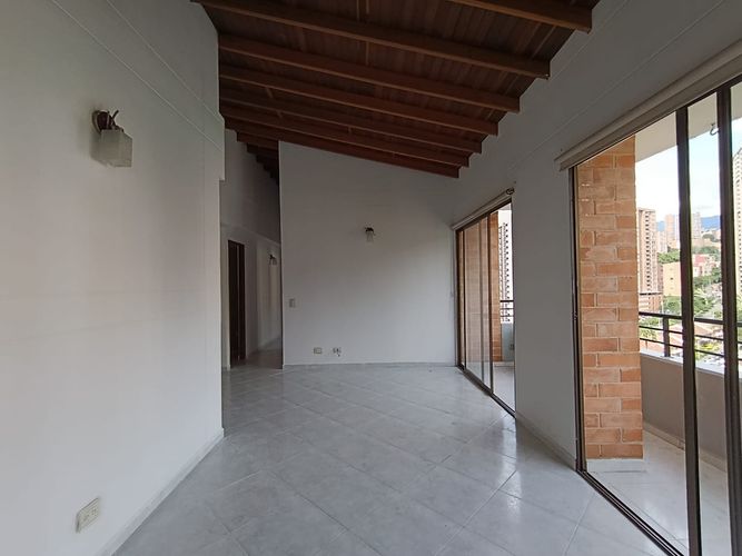 Apartamento de 3 alcobas en arriendo en Las Lomitas, Sabaneta, 68 m² · foto 10 de 18