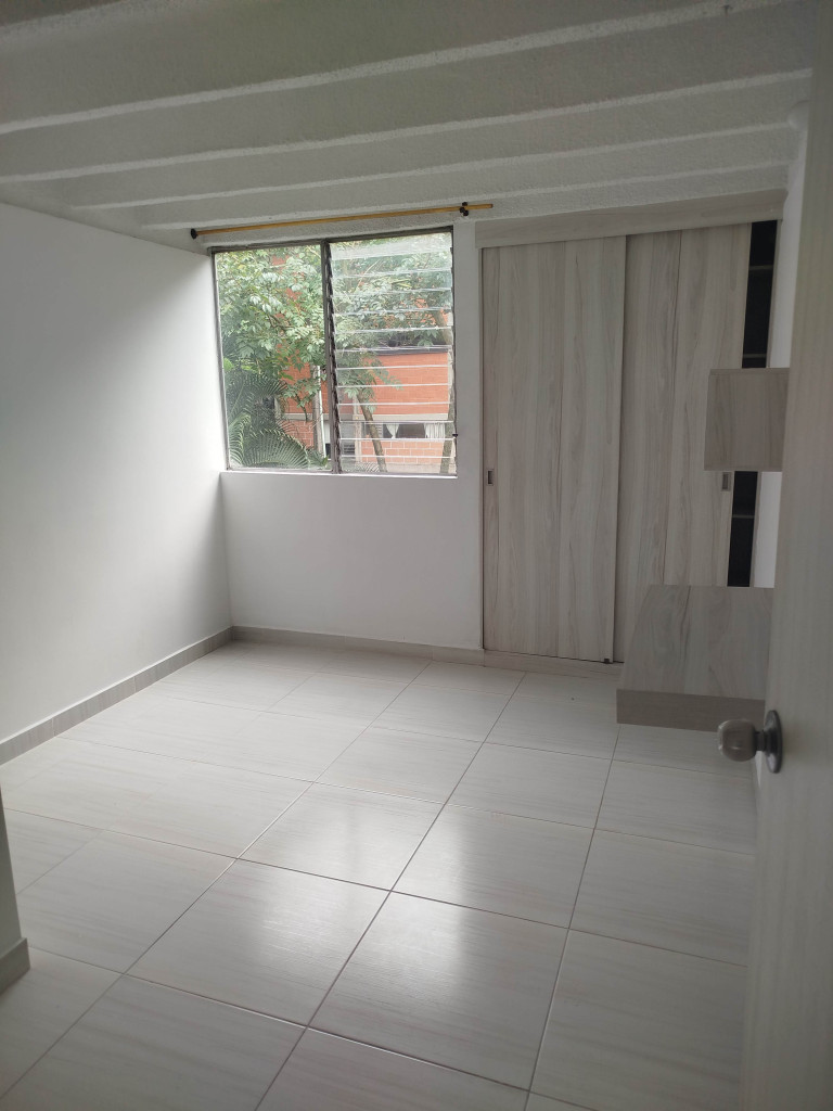Apartamento en venta en Prado, Medellín · foto 5 de 19