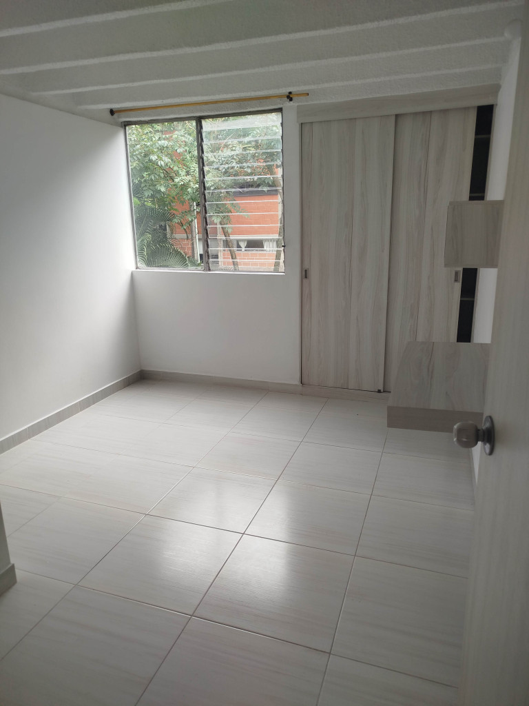 Apartamento en venta en Prado, Medellín · foto 6 de 19