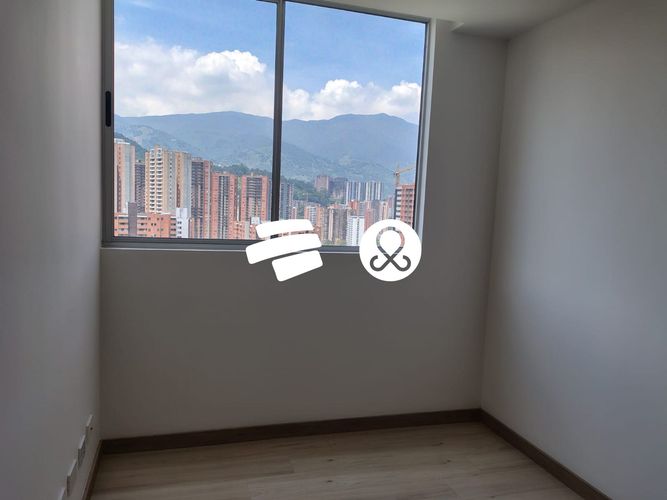 Apartamento de 2 alcobas en venta en Entreamigos, Sabaneta, 63 m² · foto 8 de 12