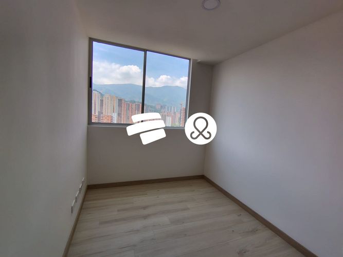 Apartamento de 2 alcobas en venta en Entreamigos, Sabaneta, 63 m² · foto 9 de 12