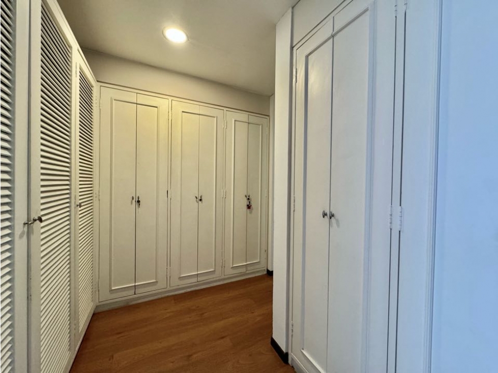 Apartamento en venta en Chicó Reservado, Bogotá · foto 7 de 11