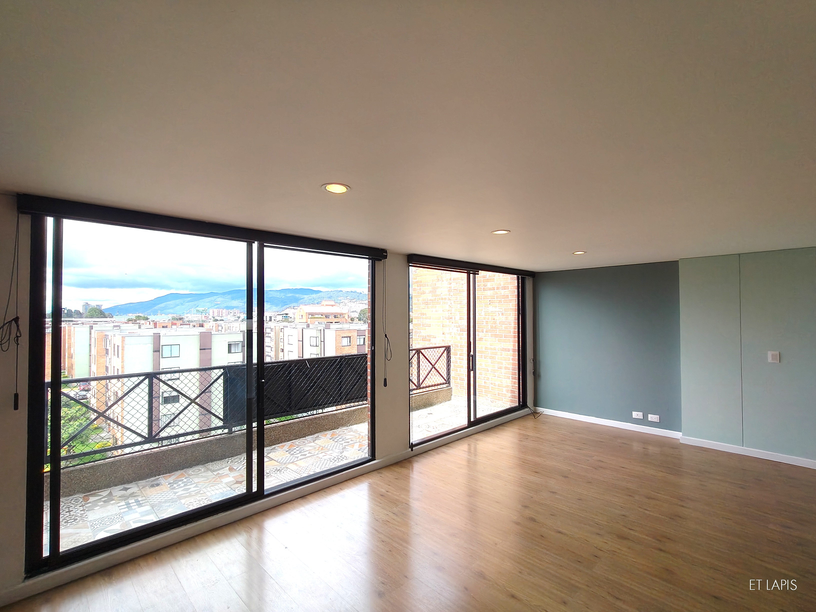 Apartamento en venta en Mazuren, Bogotá · foto 4 de 24