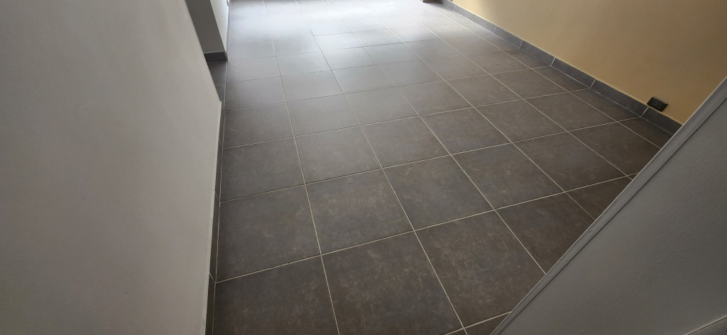 Apartamento en arriendo en La Frontera, Medellín · foto 5 de 16