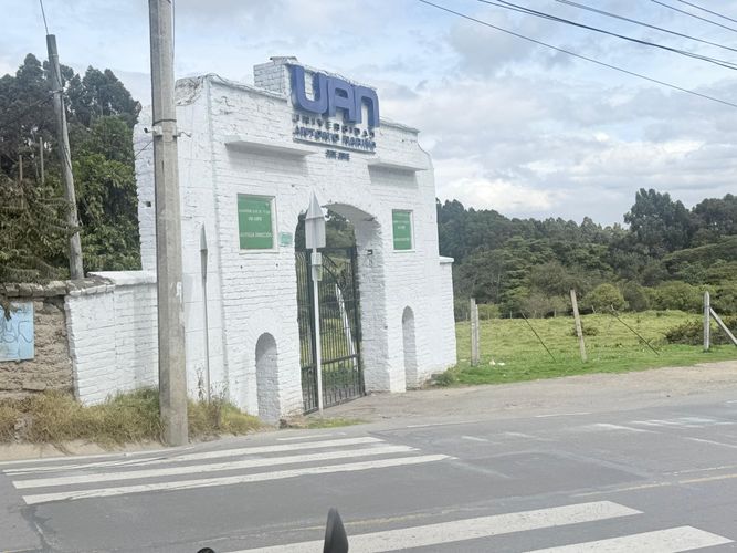 Casa de 2 alcobas en venta en El Uval Rural, Bogotá · foto 3 de 24