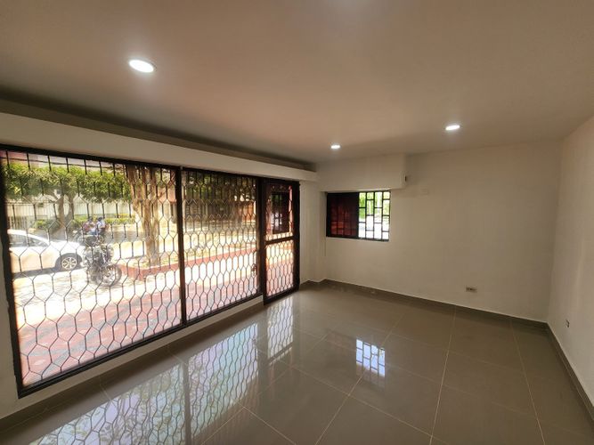 Local en arriendo en El Recreo, Barranquilla, 20 m² · foto 2 de 5