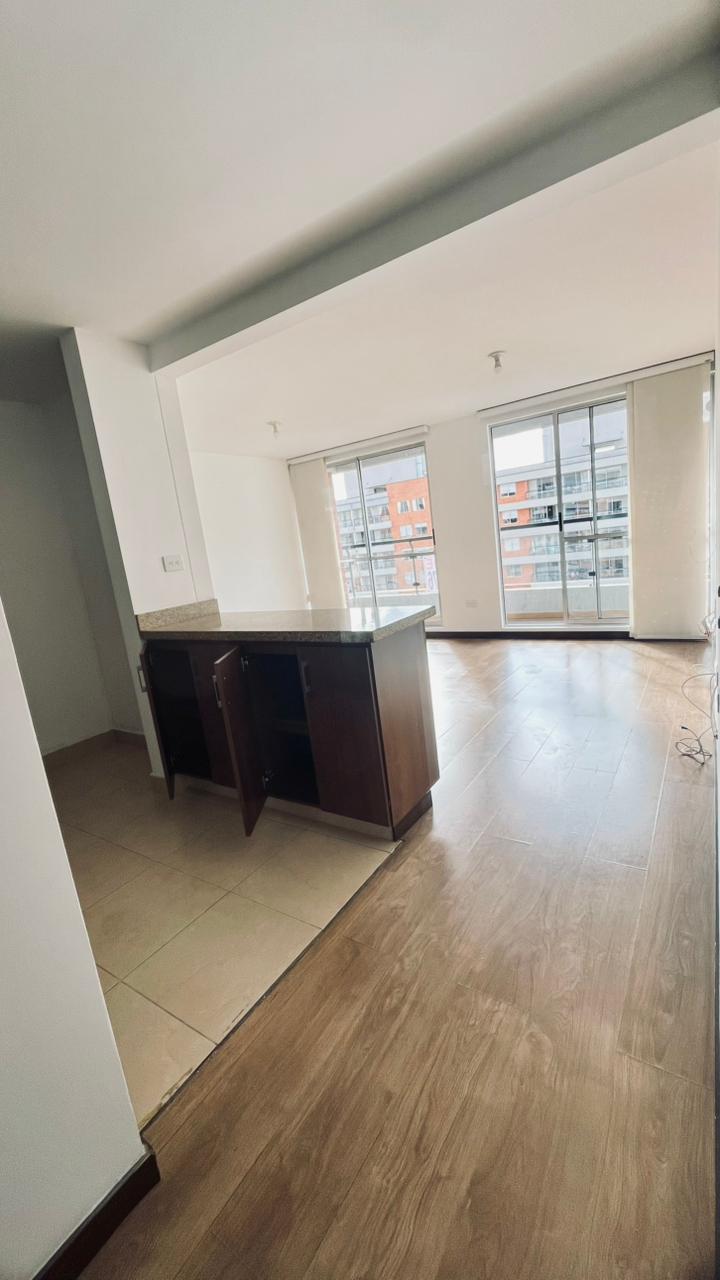 Apartamento en venta en San Jose, Mosquera · foto 2 de 20
