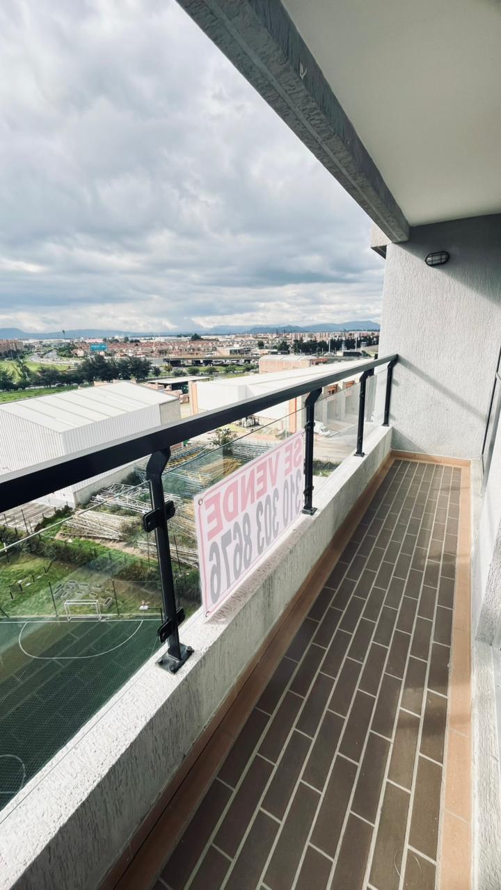 Apartamento en venta en San Jose, Mosquera · foto 6 de 20