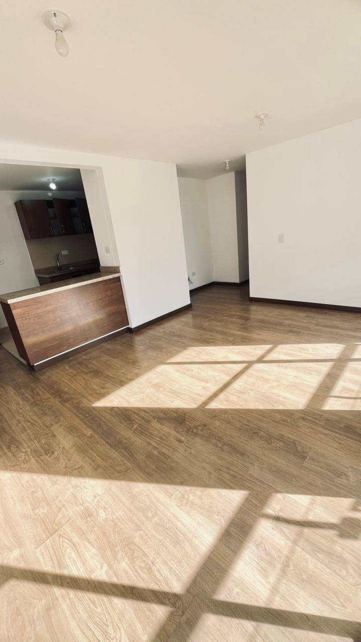 Apartamento en venta en San Jose, Mosquera · foto 7 de 20