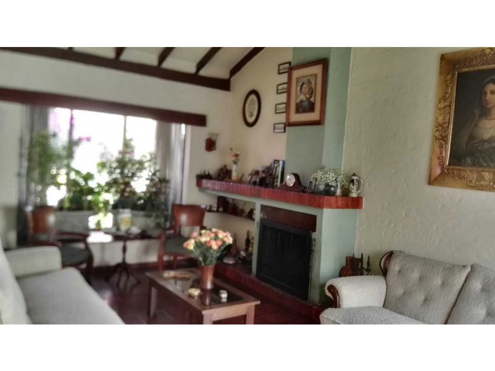 Casa en venta en Santa Barbara, Bogotá · foto 8 de 24