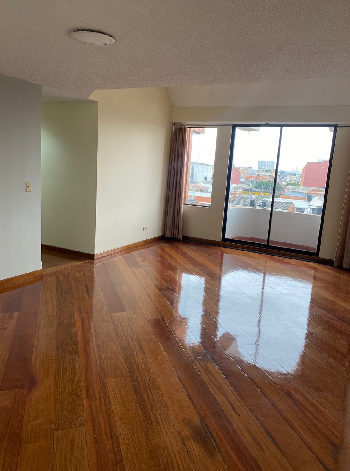 Apartamento en arriendo en Americas Occidental, Bogotá · foto 3 de 20
