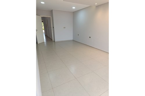 Dúplex-Alquiler-Prof. Dr, Sergio Sispanov, Orilla del Campo Grande, Fernando De La Mora, Central — foto 3