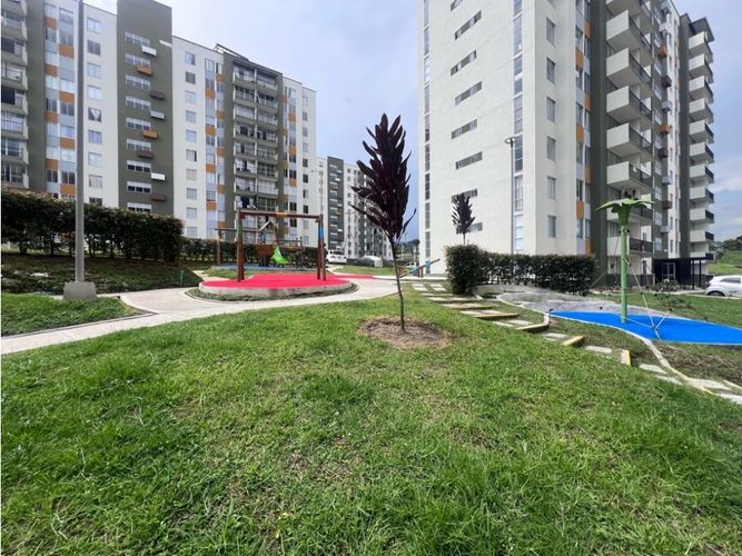 Apartamento de 3 alcobas en venta en Ub. La Giralda, Dosquebradas, 58 m² · foto 16 de 23