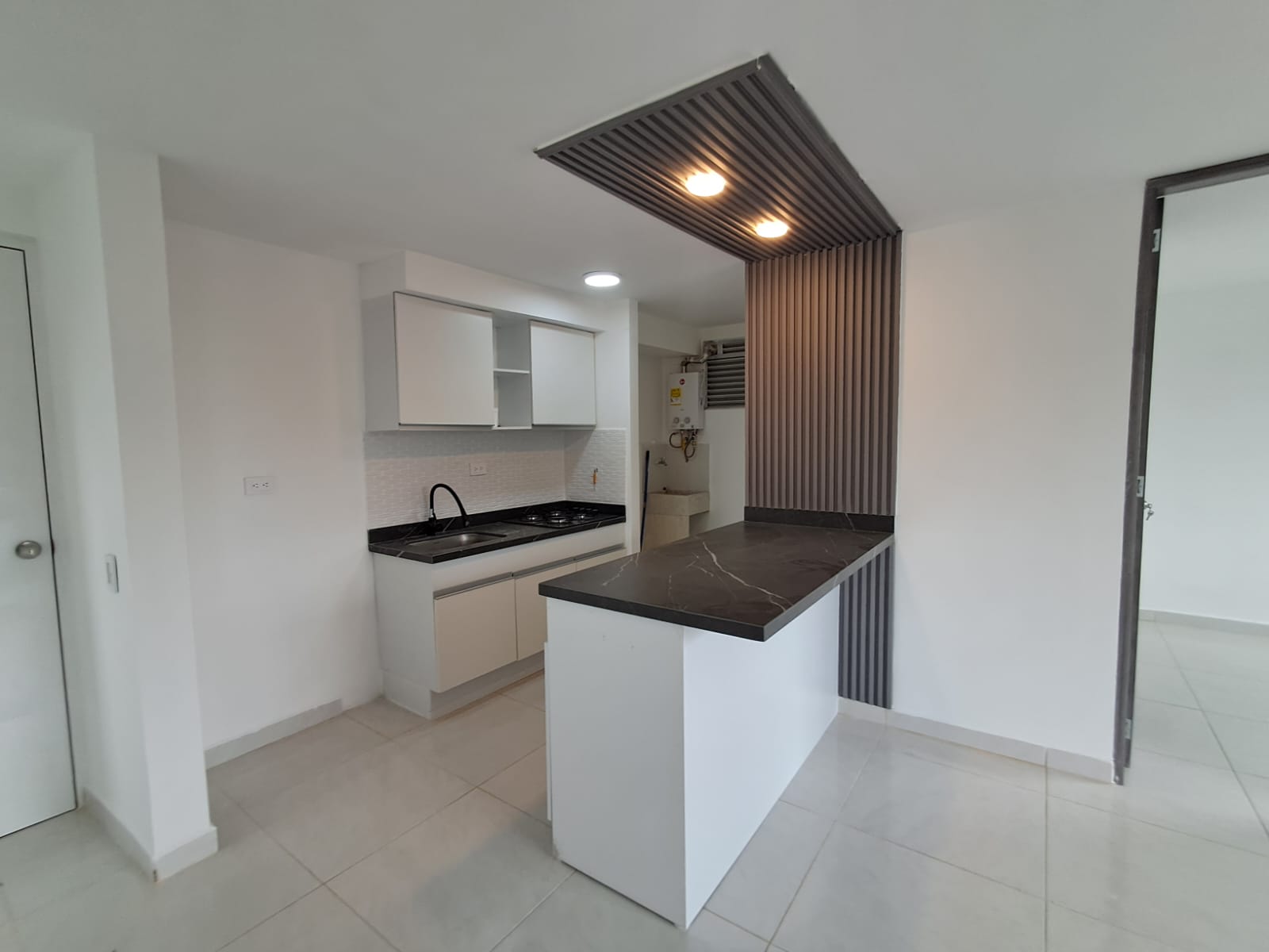 Apartamento en arriendo en Centro, Rionegro · foto 4 de 12