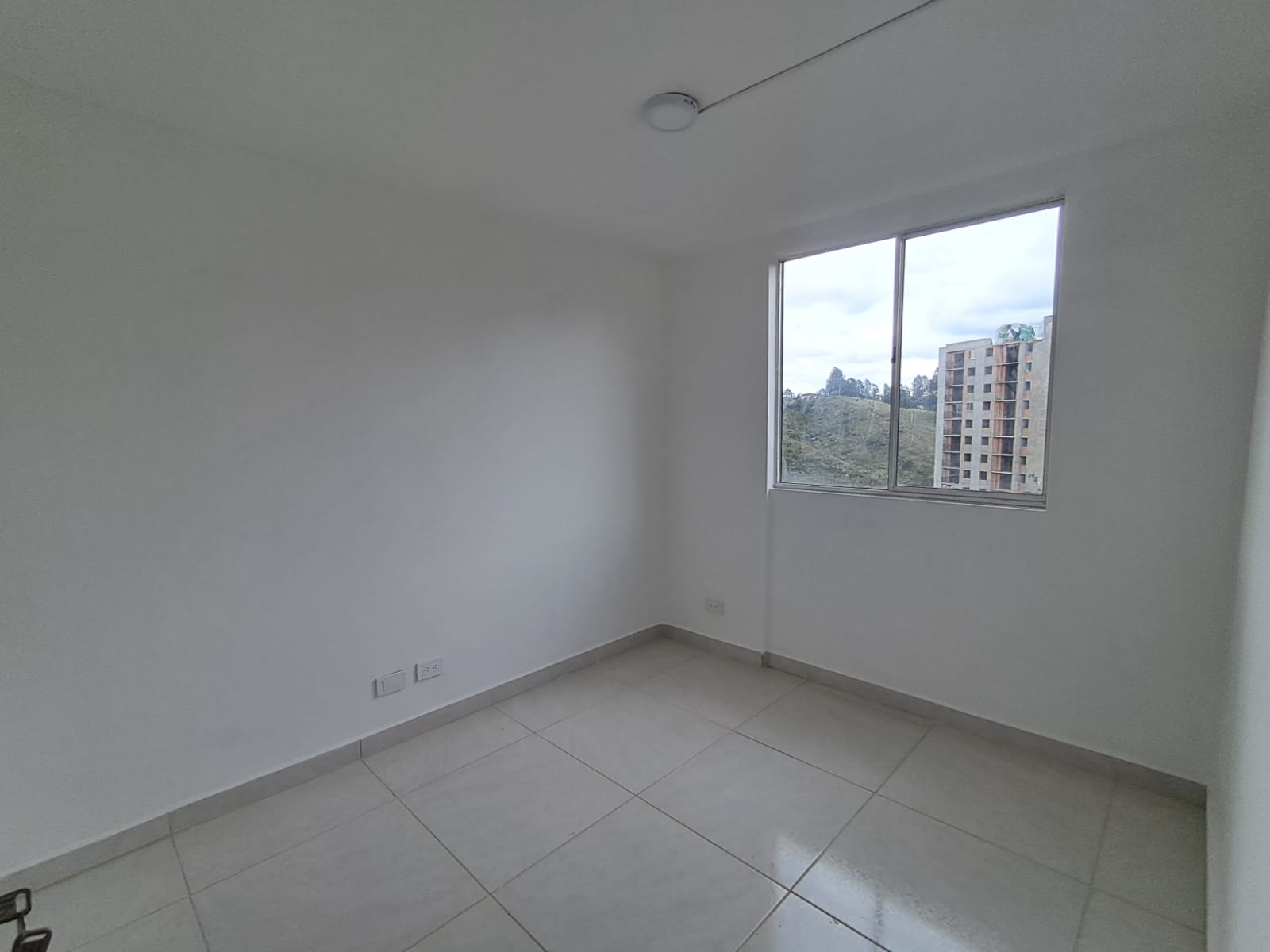 Apartamento en arriendo en Centro, Rionegro · foto 6 de 12