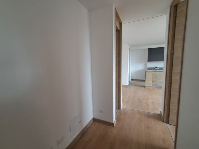 Apartamento de 2 alcobas en arriendo en Los Colegios, Rionegro, 69 m² · foto 7 de 15