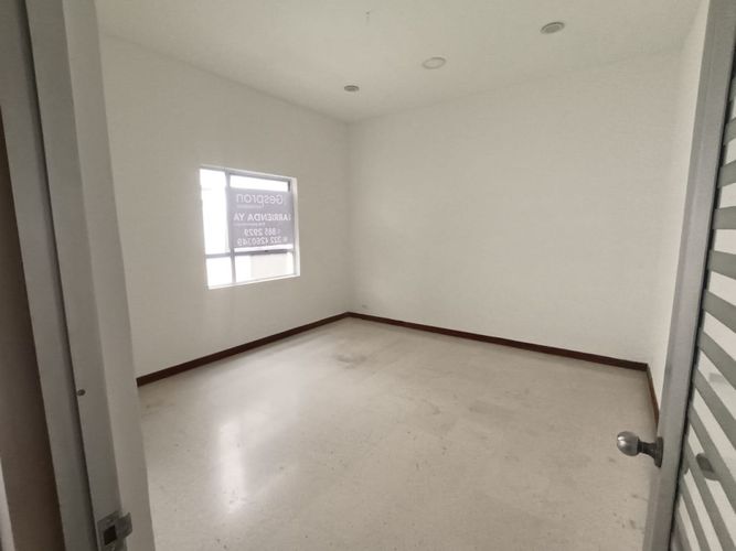 Local en arriendo en Santa Monica, Cali, 16 m² · foto 9 de 14