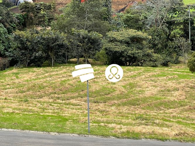 Lote en venta en Las Palmas, Envigado, 2310 m² · foto 9 de 12