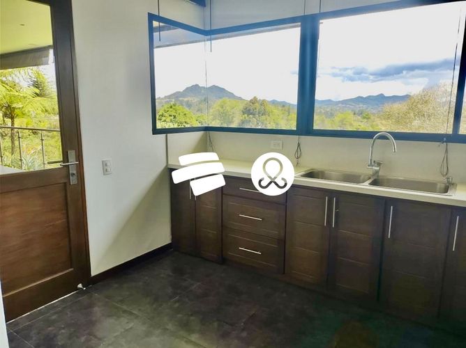Casa de 3 alcobas en venta en Quirama, El Carmen de Viboral · foto 4 de 12