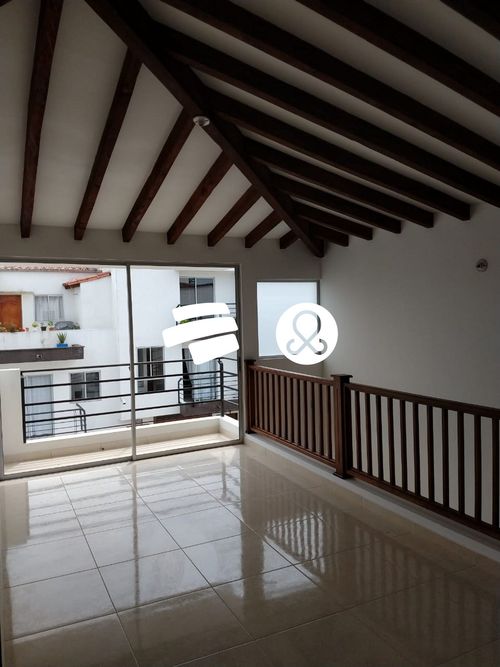 Casa de 3 alcobas en venta en El Carmen De Viboral, El Carmen de Viboral, 102 m² · foto 2 de 10