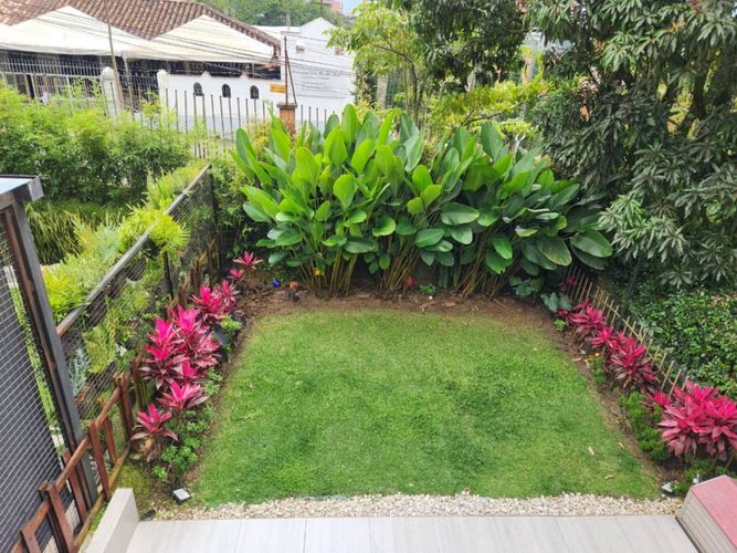 Casa de 3 alcobas en arriendo en Loma Benedictinos, Medellín, 200 m² · foto 4 de 14
