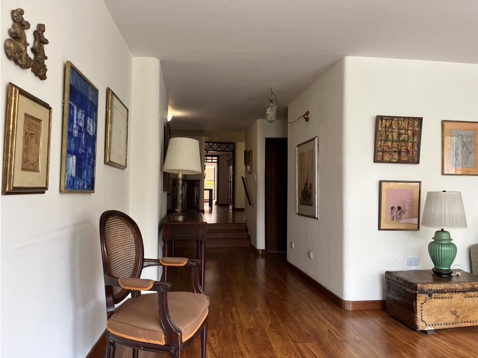 Apartamento en venta en Santa Barbara, Bogotá · foto 4 de 24
