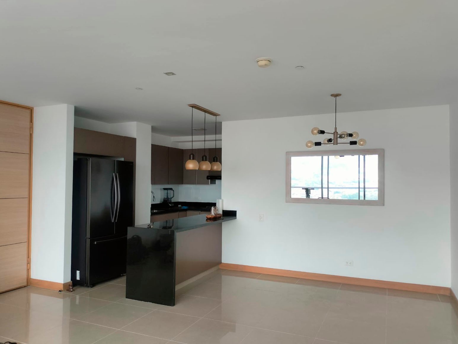 Apartamento en arriendo en El Poblado, Medellín · foto 7 de 16