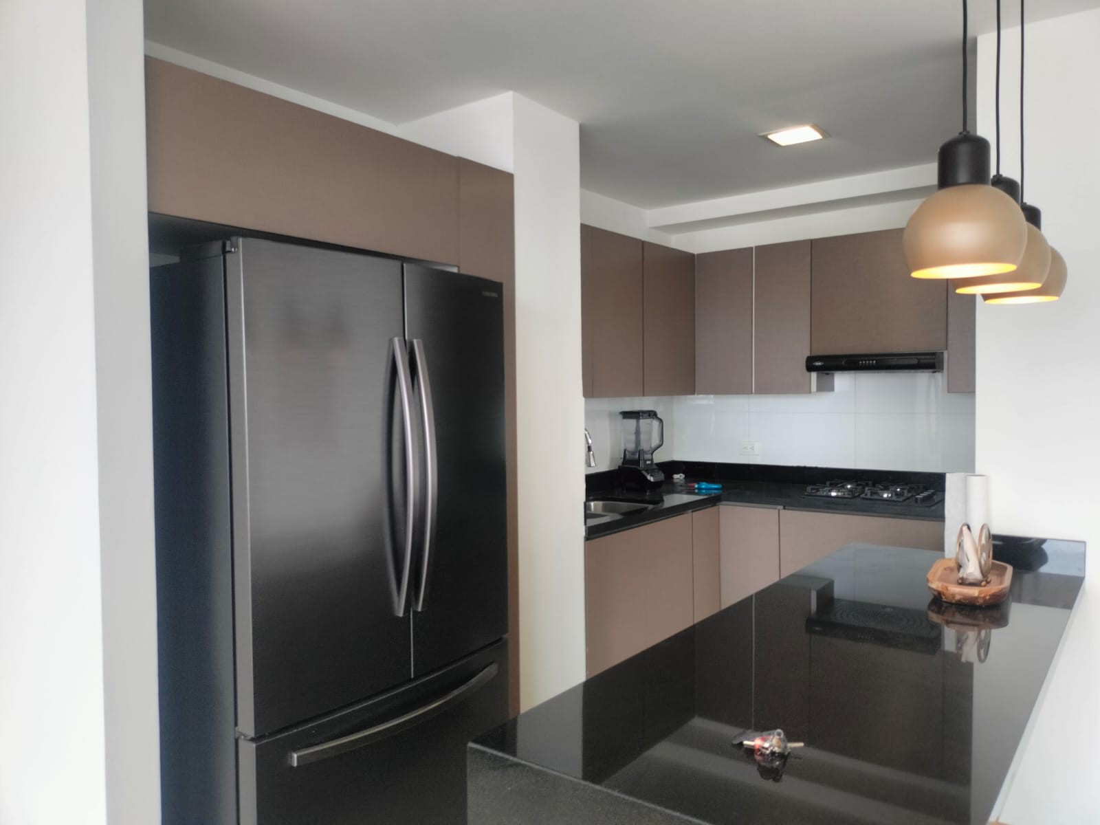 Apartamento en arriendo en El Poblado, Medellín · foto 5 de 16