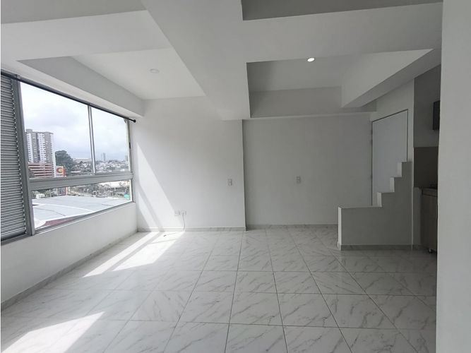 Apartaestudio en venta en Cuatro Esquinas, Rionegro, 51 m² · foto 2 de 15