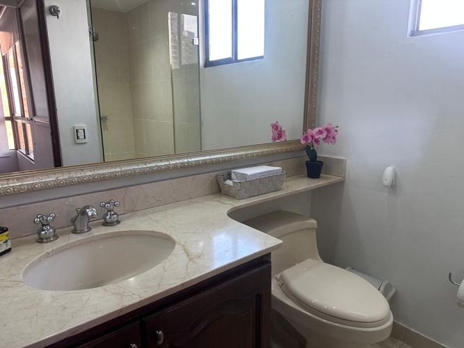 Apartamento de 2 alcobas en arriendo en Los Balsos, Medellín, 120 m² · foto 17 de 17