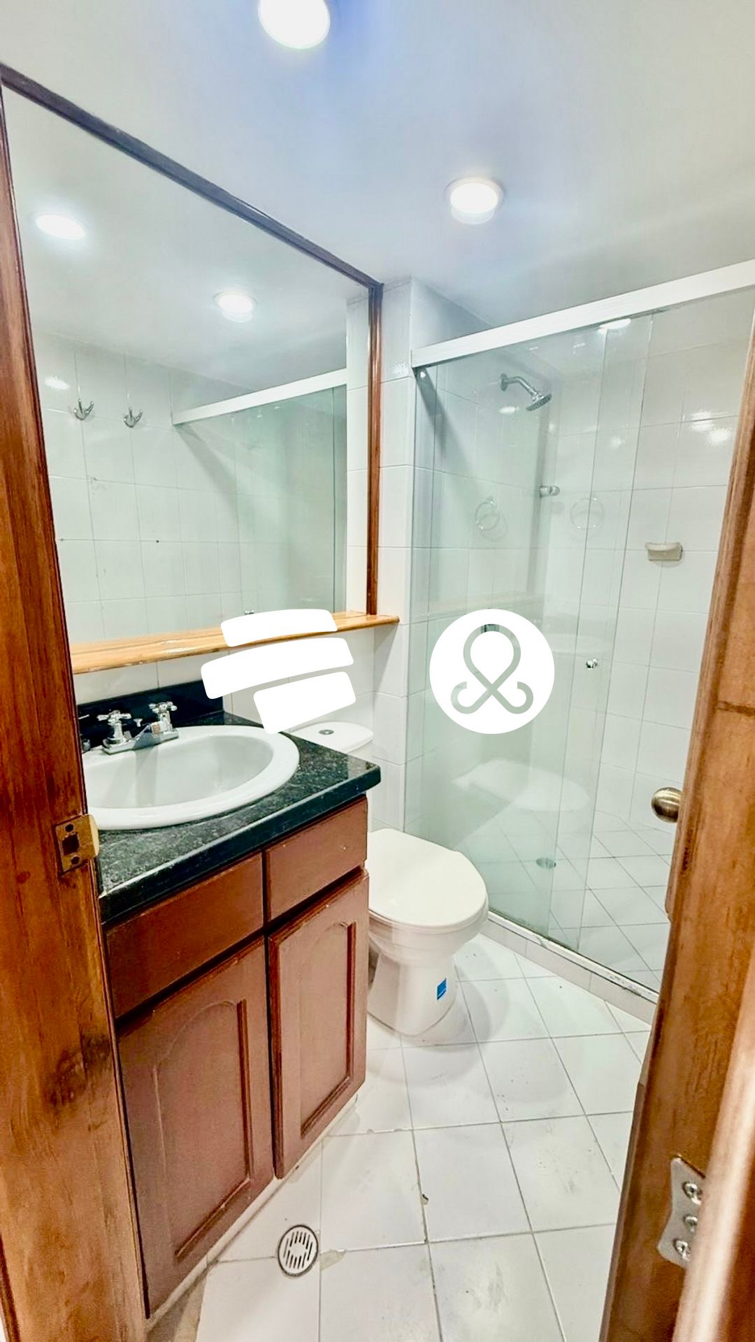 Apartamento en venta en El Poblado, Medellín 5