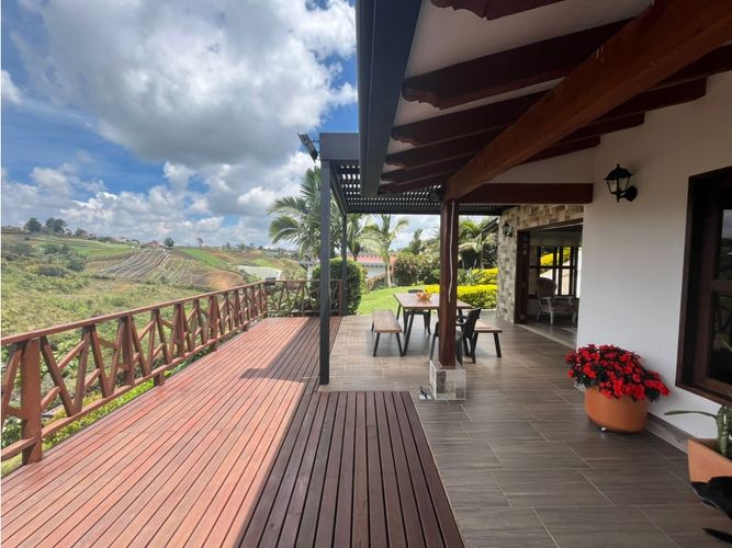 Finca en venta en Cascajo Abajo, Marinilla, 134 m² · foto 2 de 19