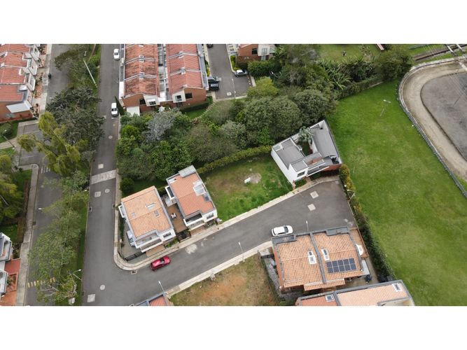 Lote en venta en La Ceja, 190 m² · foto 8 de 17