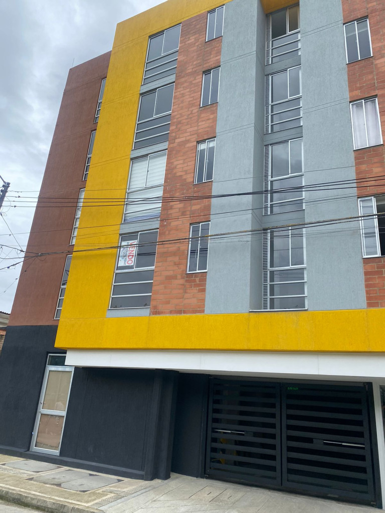 Apartamento en venta en San Antonio Norte, Bogotá · foto 2 de 16