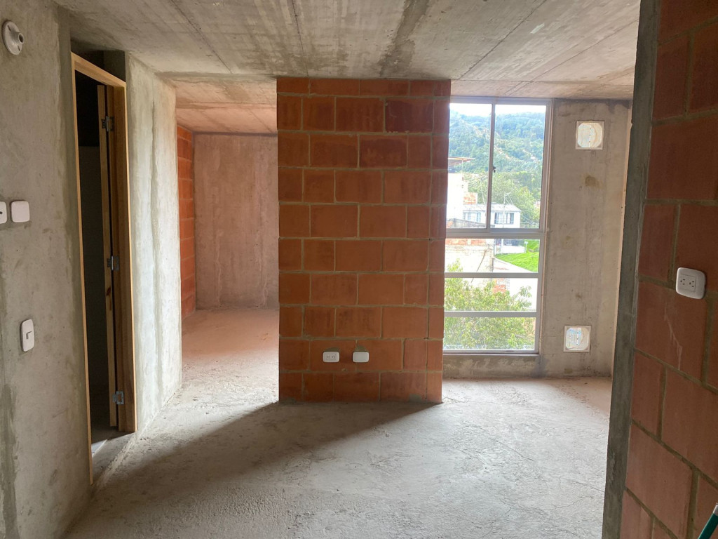 Apartamento en venta en San Antonio Norte, Bogotá · foto 8 de 16