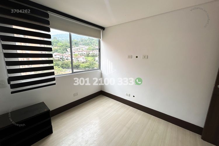 Apartamento de 3 alcobas en arriendo en Cumbres, Envigado, 96 m² · foto 12 de 24