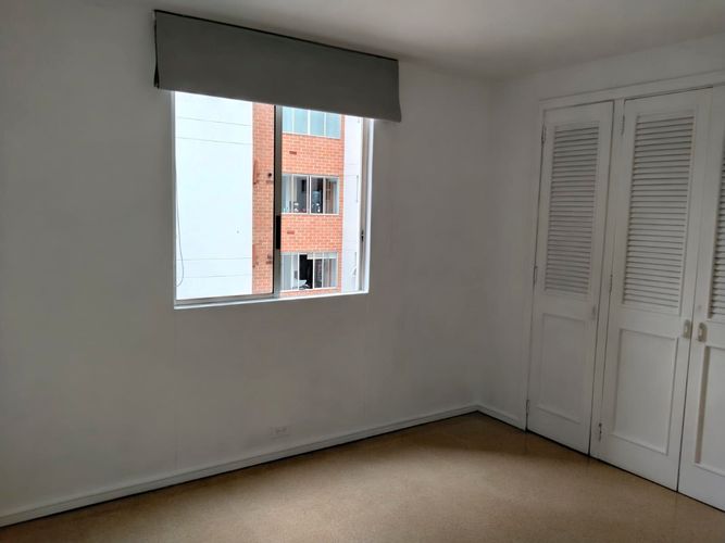 Apartamento de 3 alcobas en arriendo en El Poblado, Medellín, 127 m² · foto 16 de 19